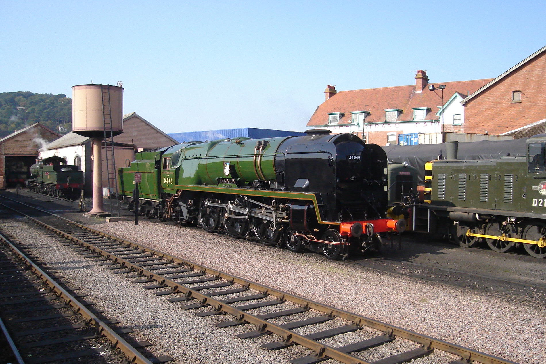 34046-on-shed.jpg